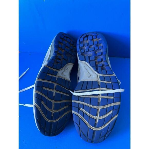 Nike Mens Air Max Dynasty 2 852430-104 White Gray Running Shoes Sneakers Size 13 - Picture 6 of 6